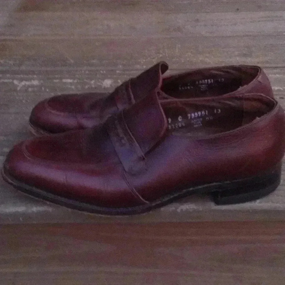 The Florsheim Loafers size 9 - Picture 5 of 8